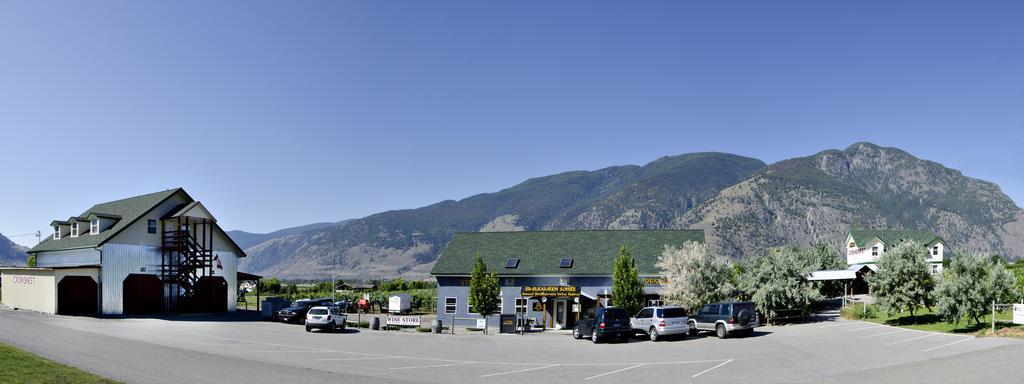 Crowsnest Vineyards Guesthouse Keremeos Exterior foto