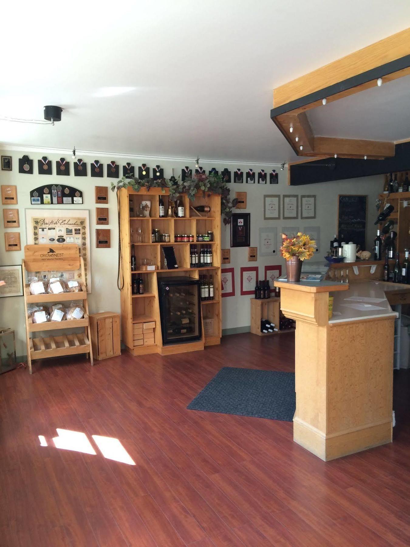 Crowsnest Vineyards Guesthouse Keremeos Exterior foto